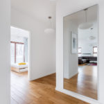 Pourquoi choisir un miroir sur mesure pour votre intérieur ? Conseils et inspirations